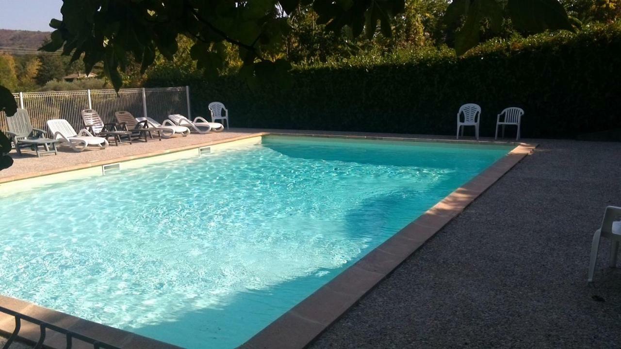 Location De Gites Les Sources Chambonas/Les Vans Buitenkant foto