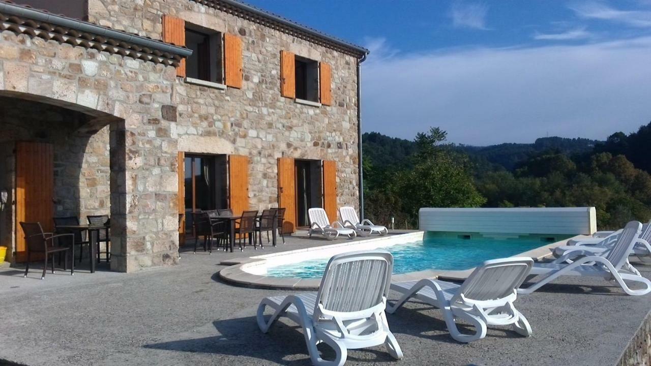 Location De Gites Les Sources Chambonas/Les Vans Buitenkant foto