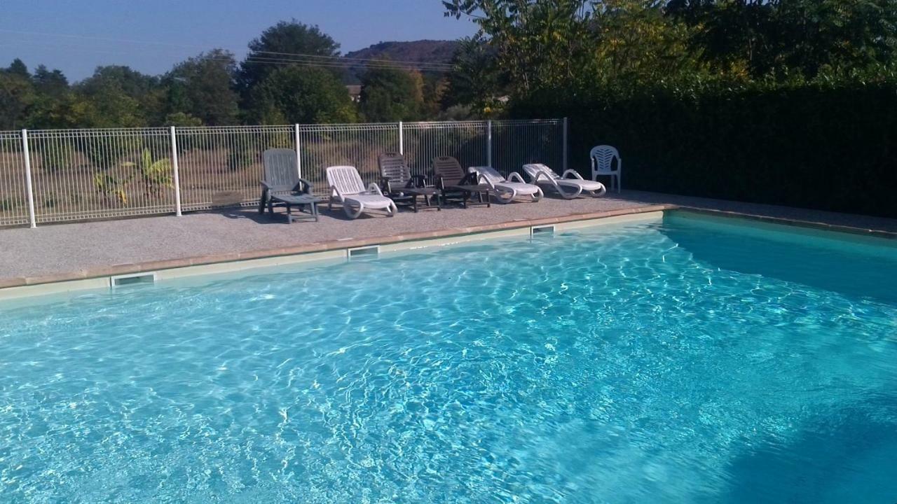 Location De Gites Les Sources Chambonas/Les Vans Buitenkant foto